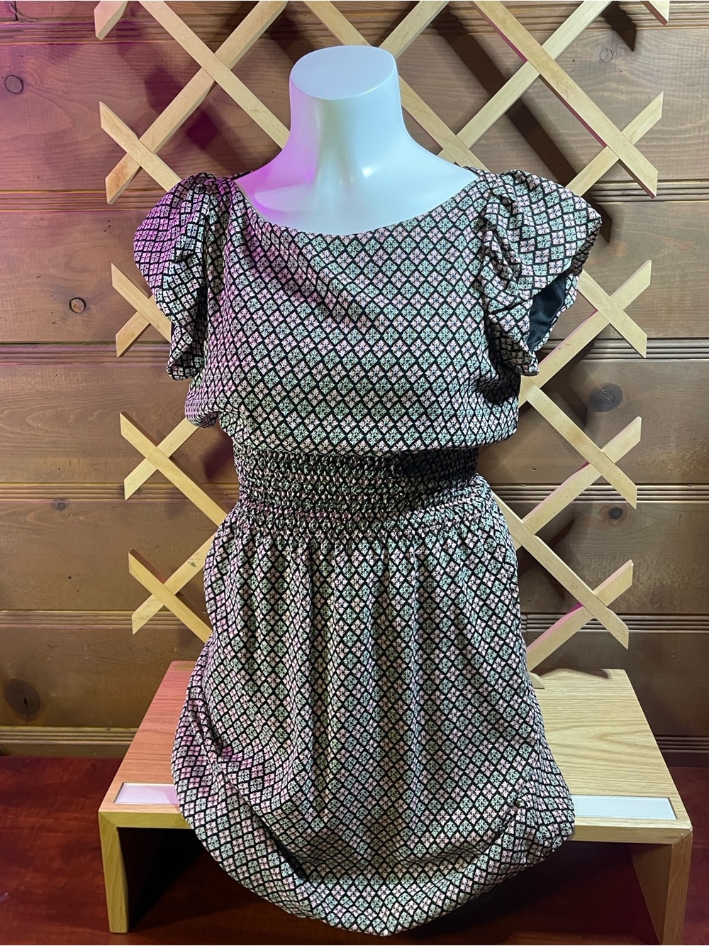 Made in India’ Olive Street / women’s  Sz M / Smocked Elastic Waistband